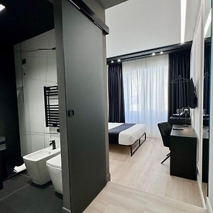 Private Bathroom Triple Room